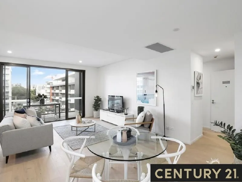 Perfectly located in the heart of Rosebery!