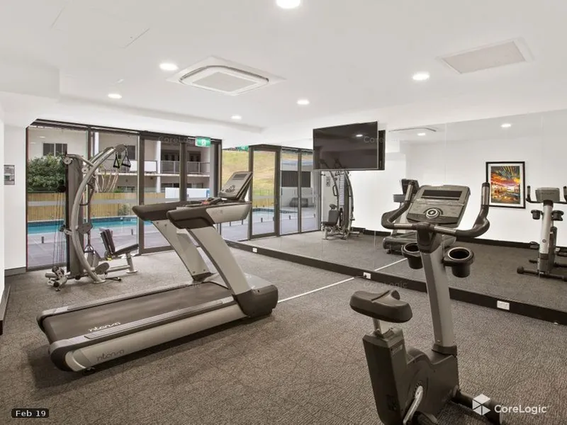 Just minutes from the QUT Kelvin Grove campus one bedroom for rent now