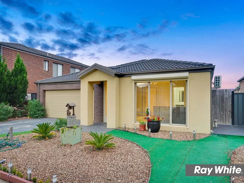 Perfect location with luxury! Can't be missed!