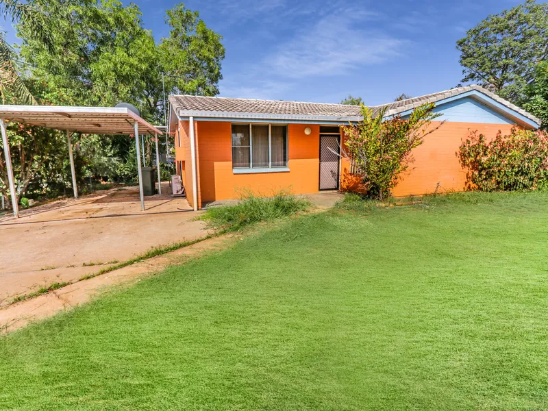 Low maintenance and close to everything!
