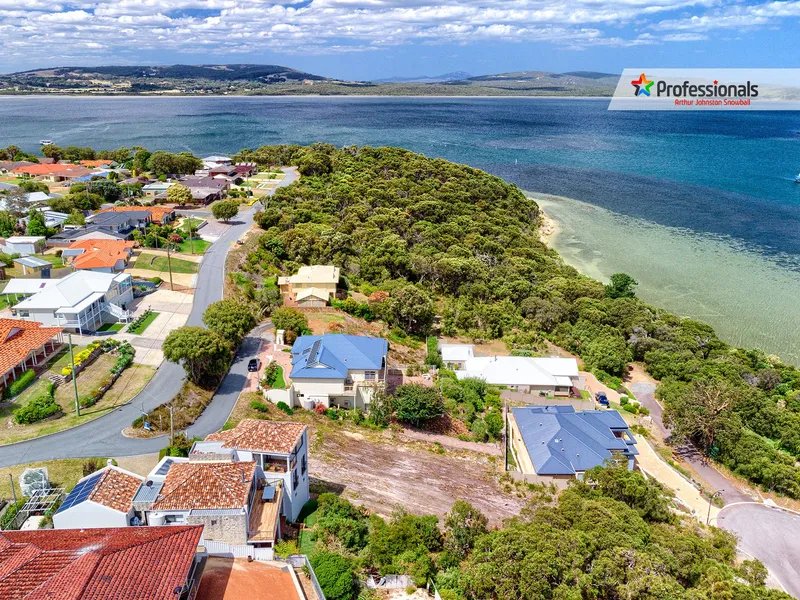 DAZZLING HARBOUR TO OCEAN VISTAS