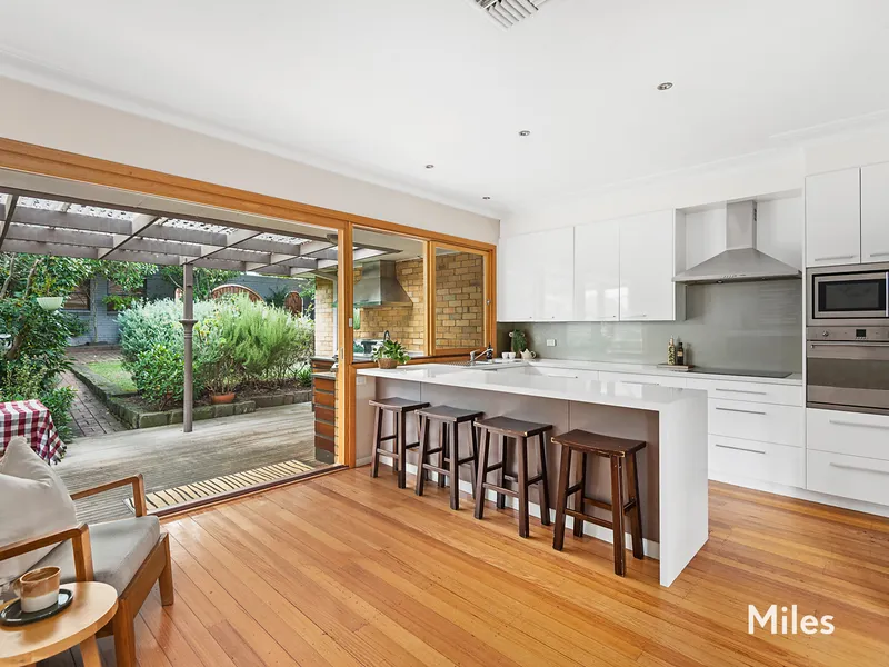 Secluded Family Haven In A Riverside Location