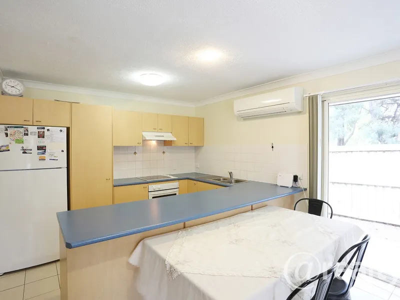 GREAT INVESTMENT $400PW RENT - END OF LANE CORNER POSITION !