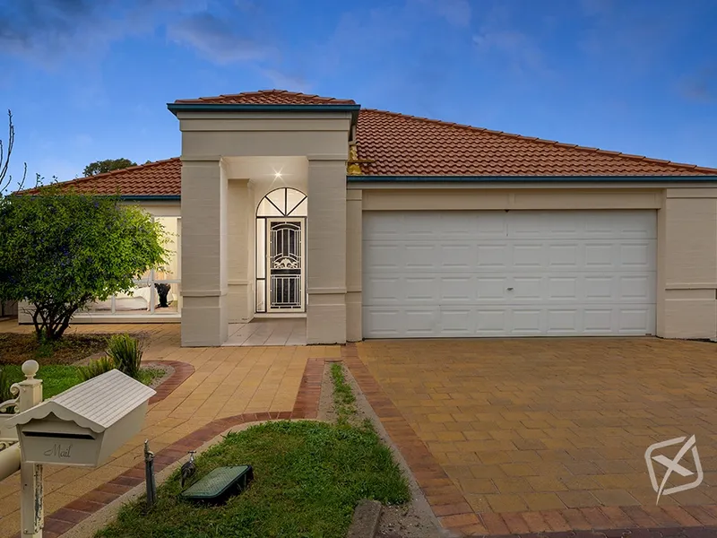 Spacious Elegance with all the Lifestyle!