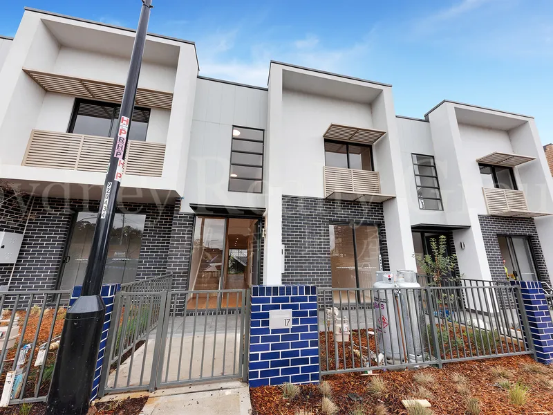 2 Storey townhouse available for rent