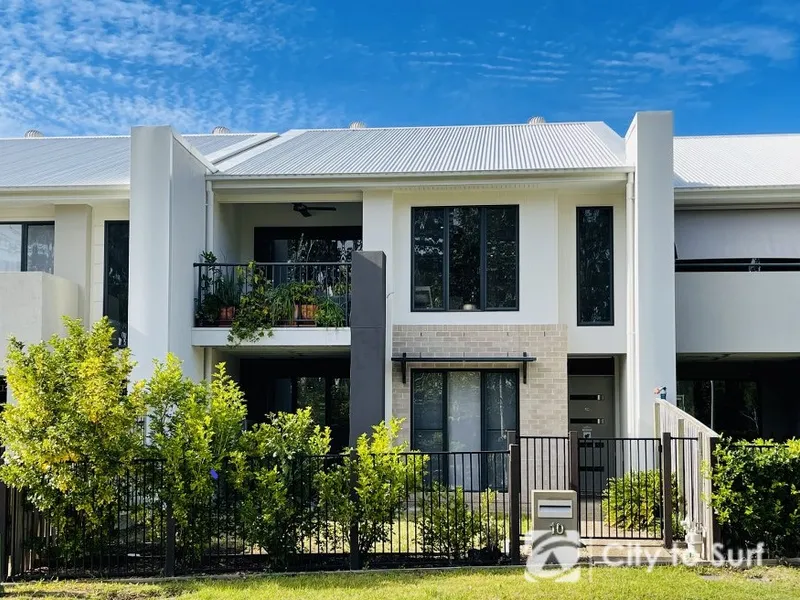 FULLY FURNISHED Prestige Terrace Home in Yarrabilba