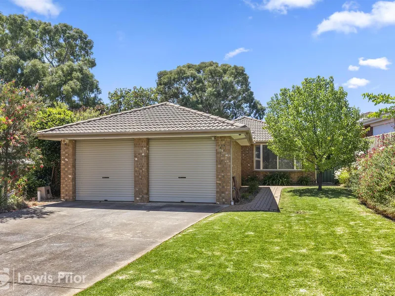 Beautifully Presented Family Home, Offering Lifestyle and Convenience