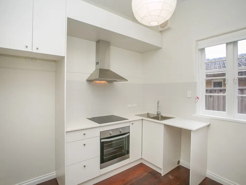 RENOVATED CHARACTER APARTMENT