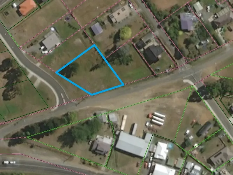 Water Glimpses & Rural Views