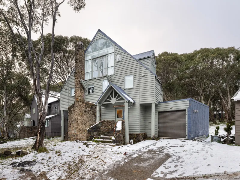 LUCRATIVE INVESTMENT