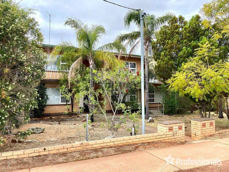 4 Units, Great Investment Opportunity!