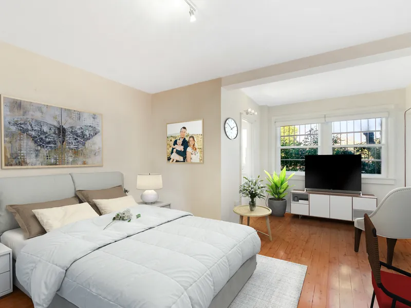 RENOVATED UNFURNISHED STUDIO