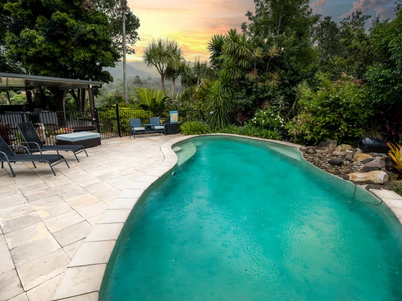 Horse Lovers Rejoice! This Is The perfect Property For You!
