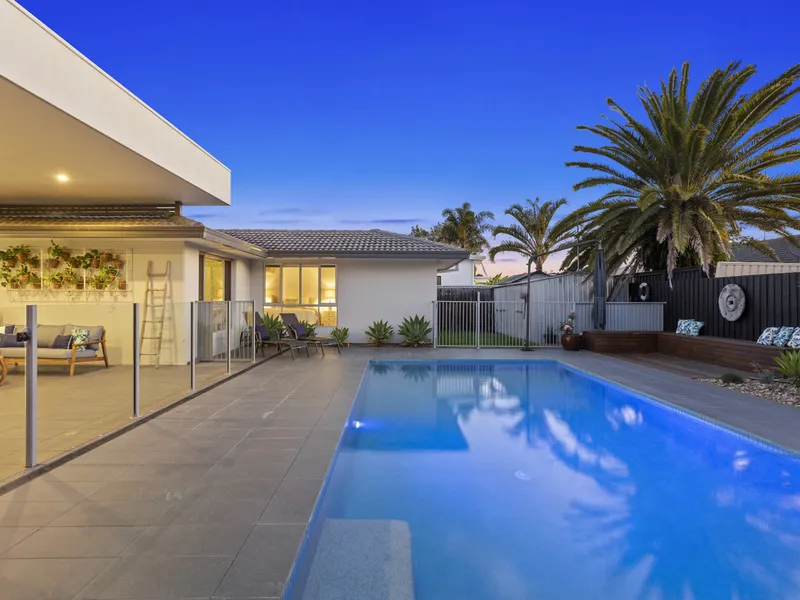 Your Private Oasis in Prime Location!