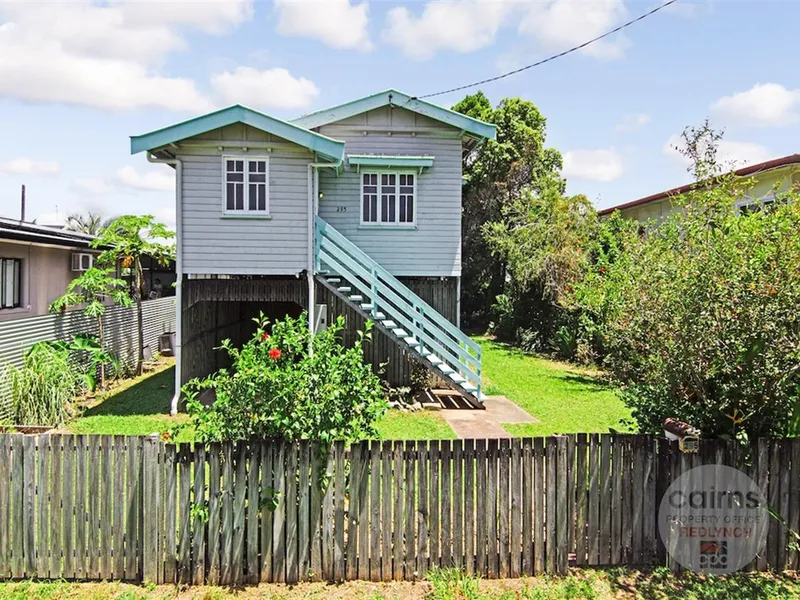 2 Bedroom Home Only Minutes to CBD