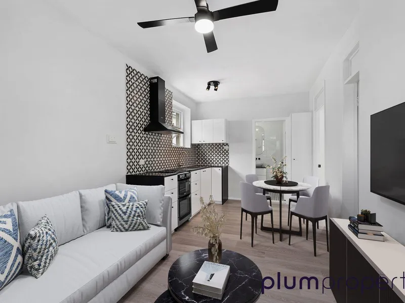 Renovated unit minutes walk to James Street!