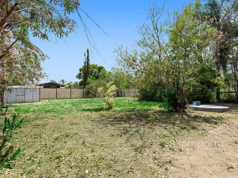 Beautiful half acre block with renovated queenslander