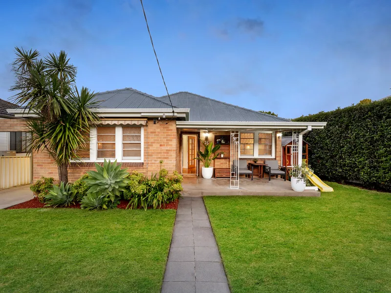 A Cleverly Reimagined Entertainer with Rear Studio