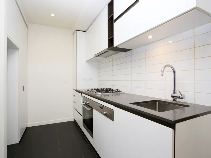 Modern one bedroom apartment in a great location