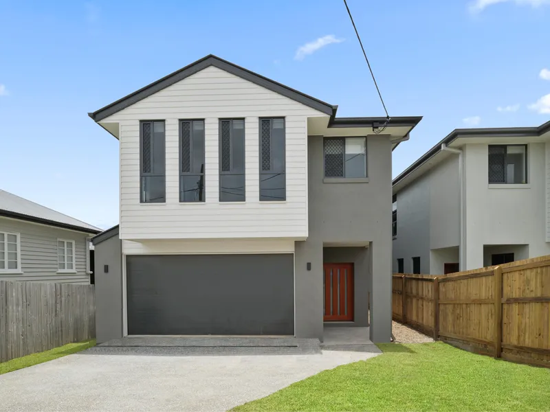 Brand new executive home in Kedron