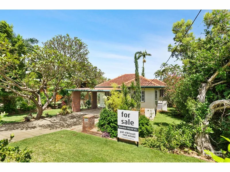 Cute cottage in ever popular Range location