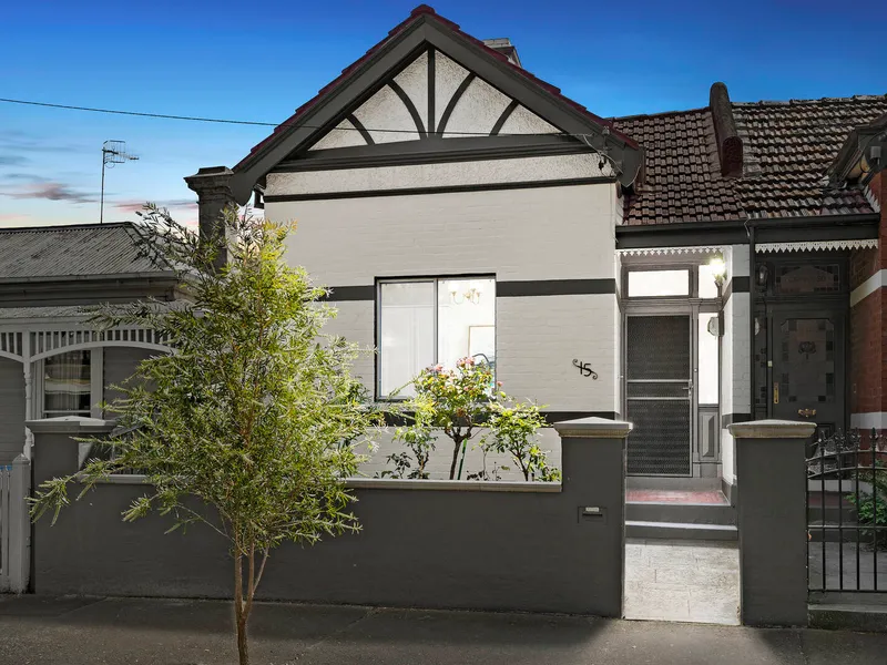 Inner City Art Deco Charm