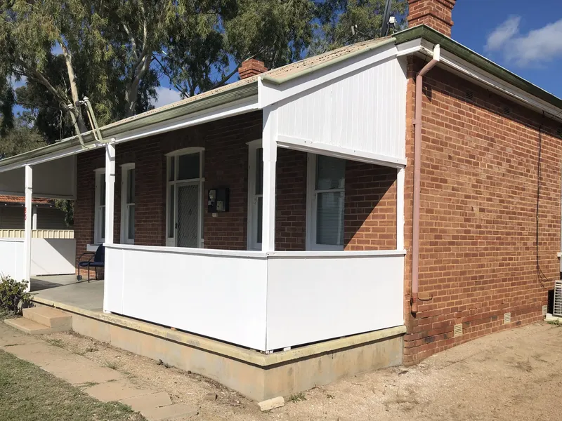 Fresh Paint & New Kitchen