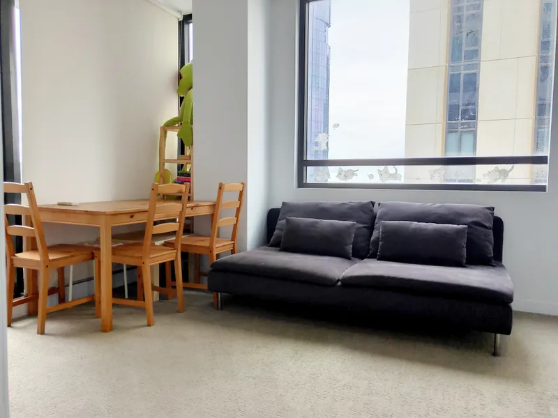 Fully furnished 2 bed 1 bath apartment