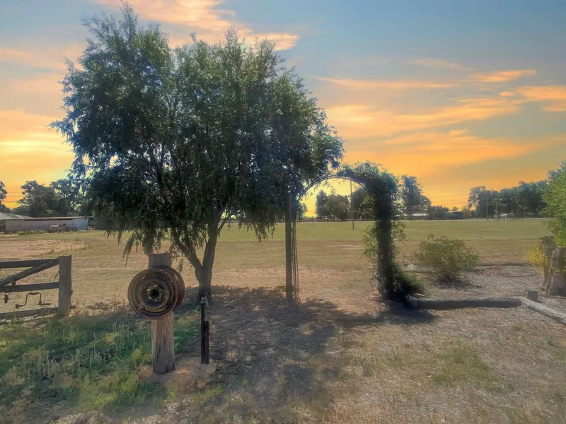 Potential Galore on 5 Loamy Acres, so close to Town