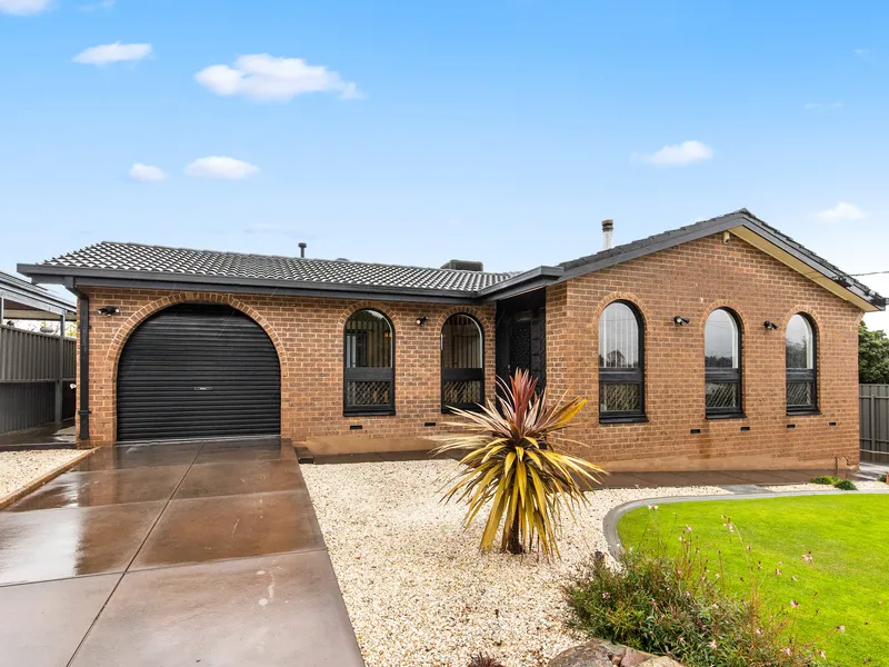 Lovingly Cared For Family Home With Meticulously Maintained Gardens