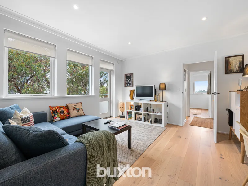 Stylishly Renovated In Central St Kilda
