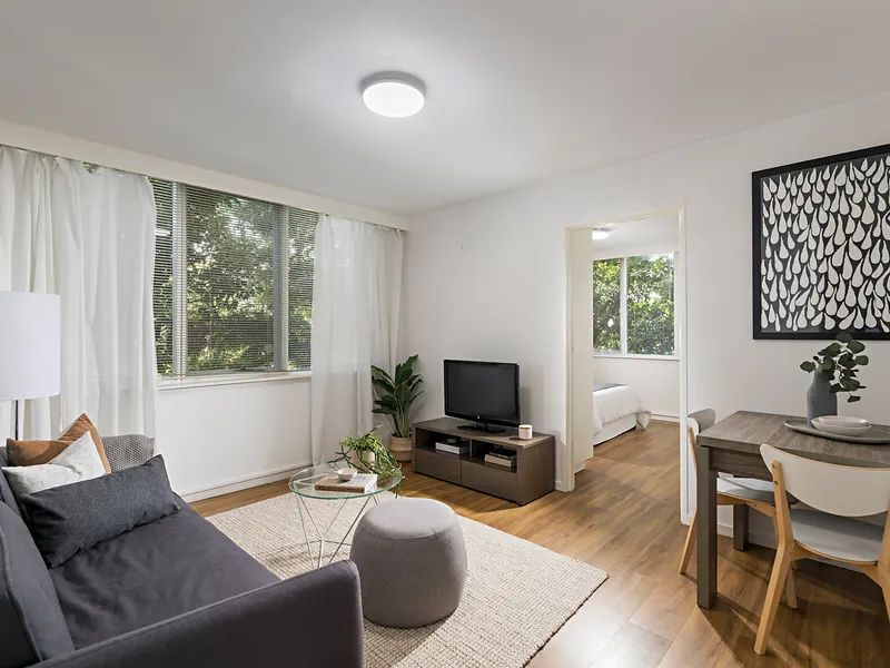 Light and Style with Enviable Urban Convenience