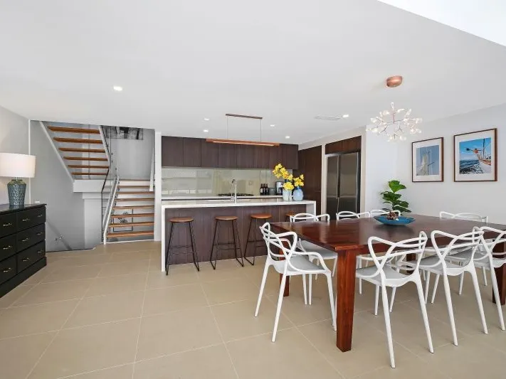 Fully Furnished and Great Location in Terrigal