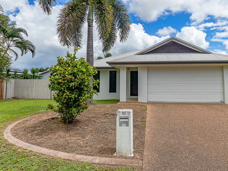 Modern and Spacious Family Home!