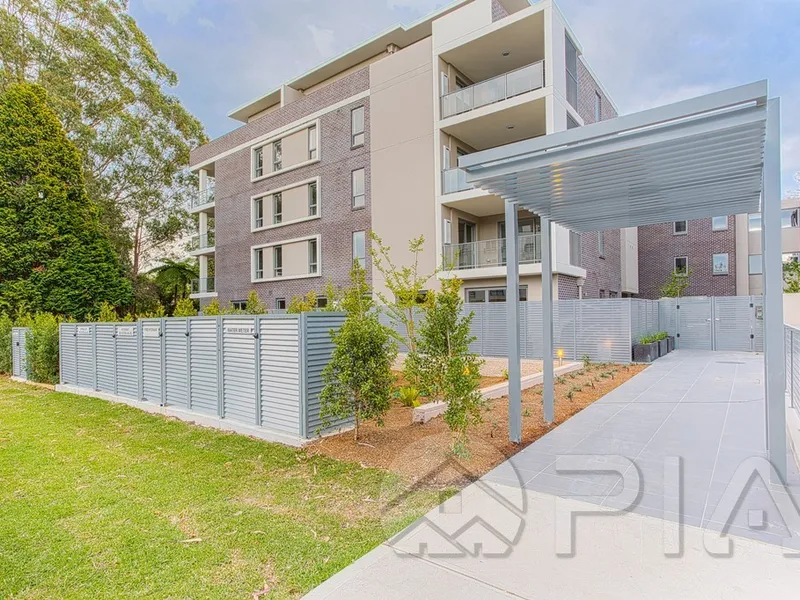 Top level Spacious  Two Bedroom Apartment, GREAT LOCATION, AMAZING SPECIFICATIONS.