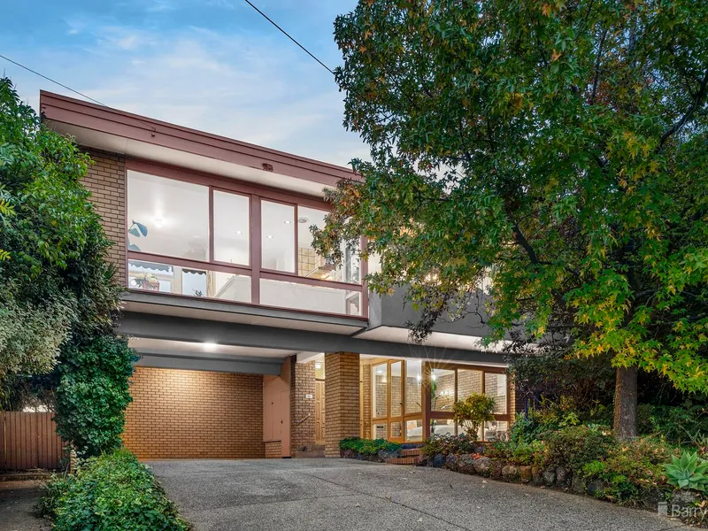 A value-packed buy with city views and a blue ribbon address.