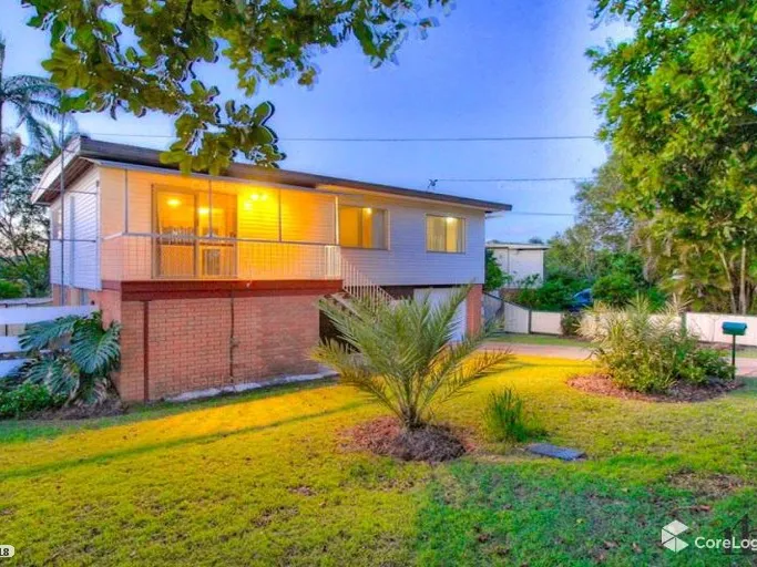 HIGHSET HOME IN QUIET STREET
