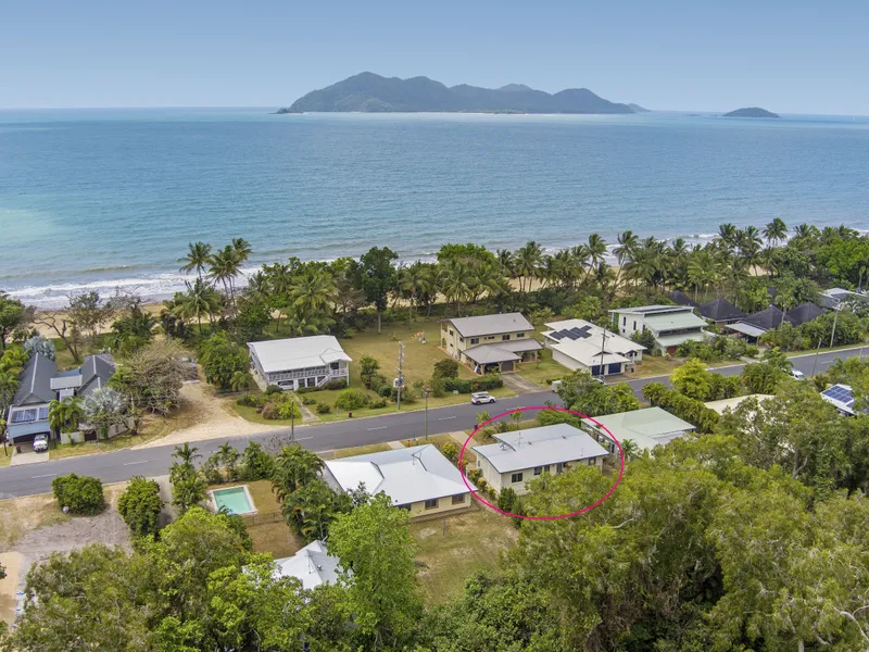 Immaculately Groomed on Reid Road !