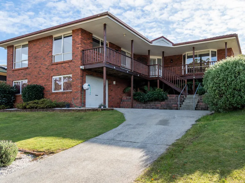 SPACIOUS FAMILY HOME