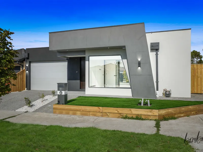 YOUR DREAM HOME AWAITS!
