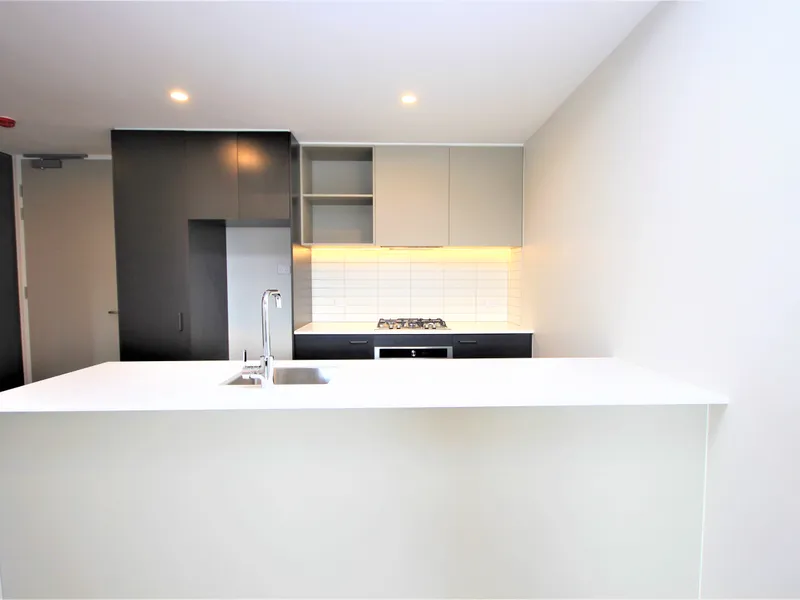 Stunning Brand-New Apartment in Desirable Location