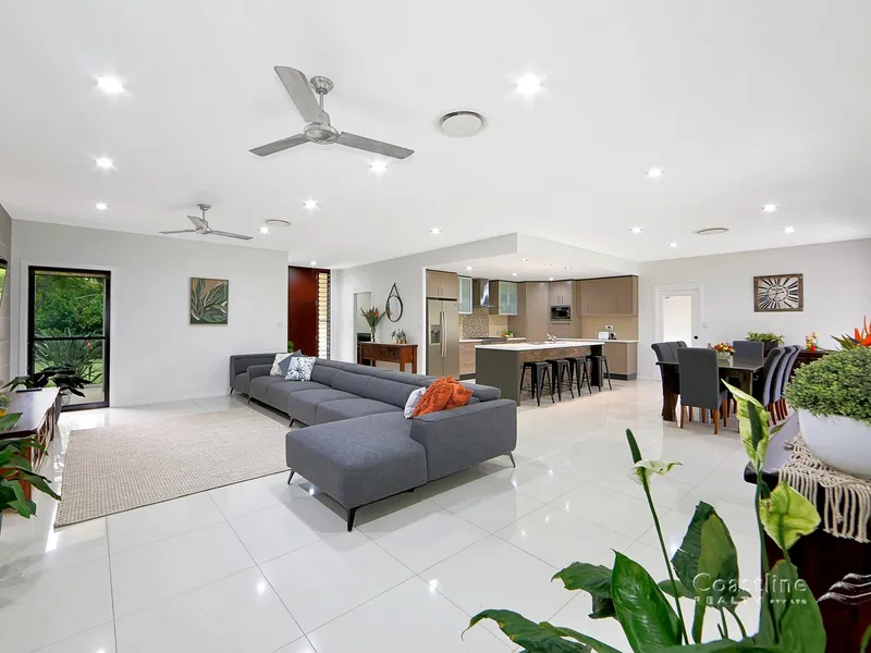 RARE 2 ACRE COASTAL LIVING