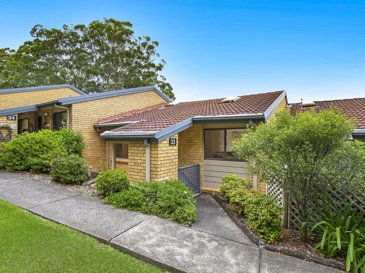 Well priced unit with sky and treetop views