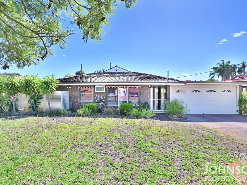 Just Walk to Rossmoyne Senior High School