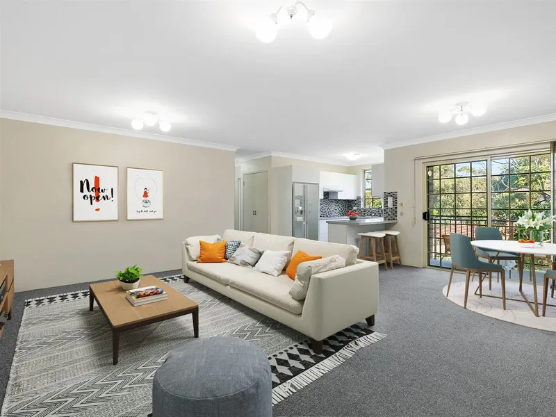 Leafy Private Outlook | Ideal Location