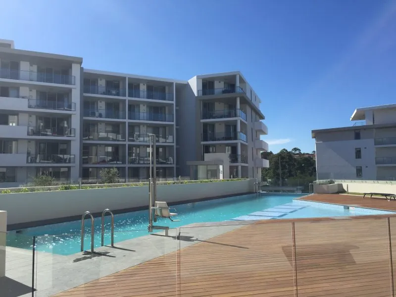 Luxury Apartment with great view! Swimming pool and gym!