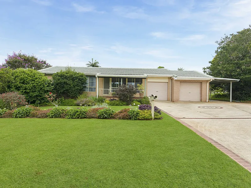 Great First home or Investment...