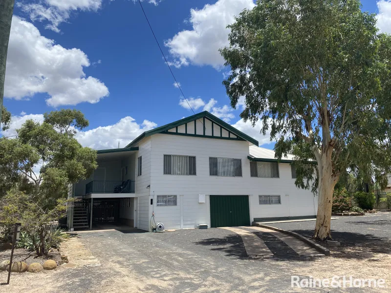 Perfect Family Home in a quiet Street