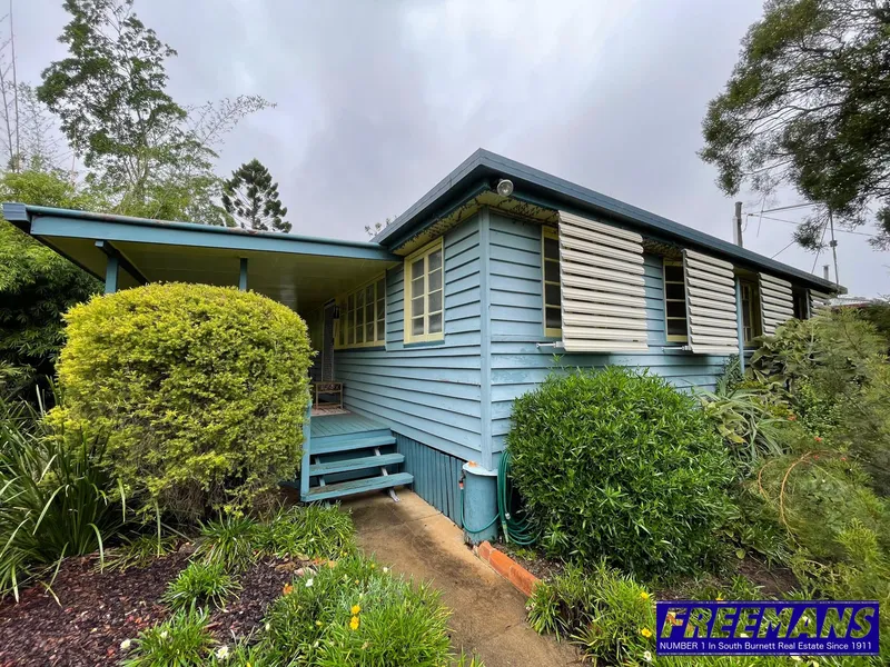 2 BED + STUDY = OLD WORLD CHARM WITH MODERN FIXTURES