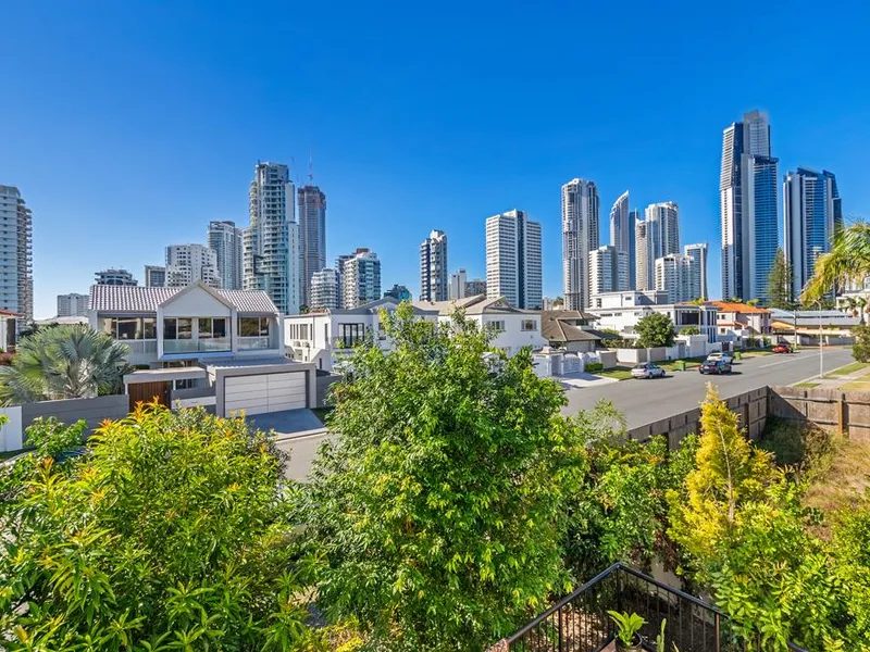 Chevron Island - Bargain Buying! 